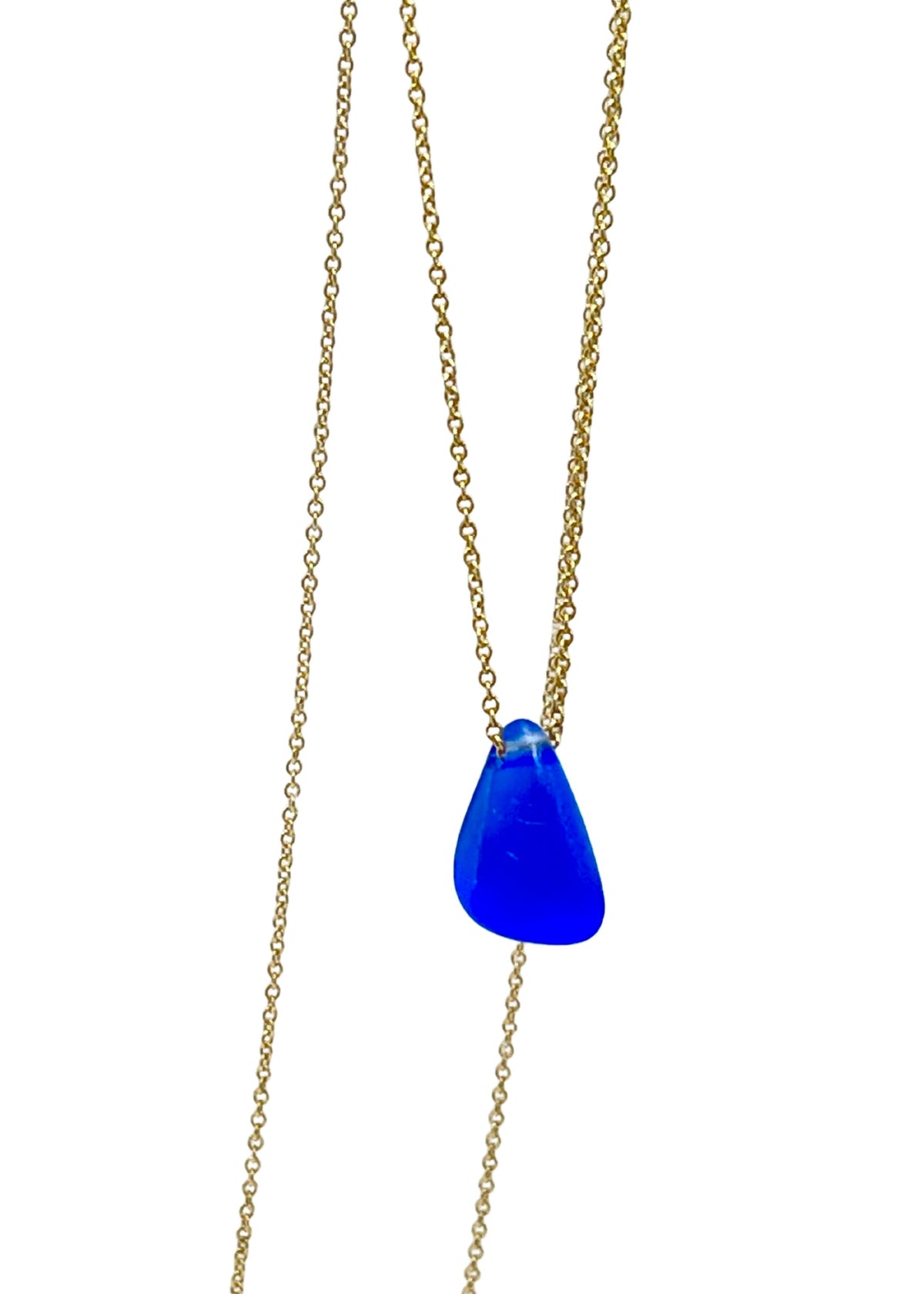 gold and blue chain